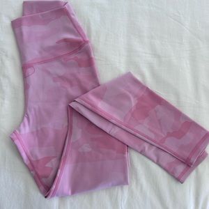 Alo xs full length camo legging